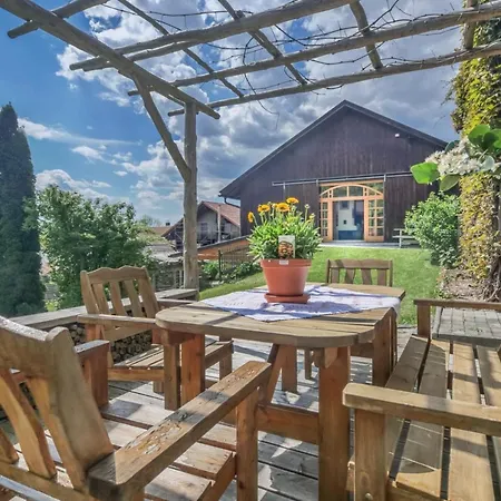Haus Im Bayrischen Wald * フライウング