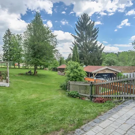 400qm Bayerische 2500qm Uneinsehbarer Garten In Beliebter Urlaubsregion Villa Freyung